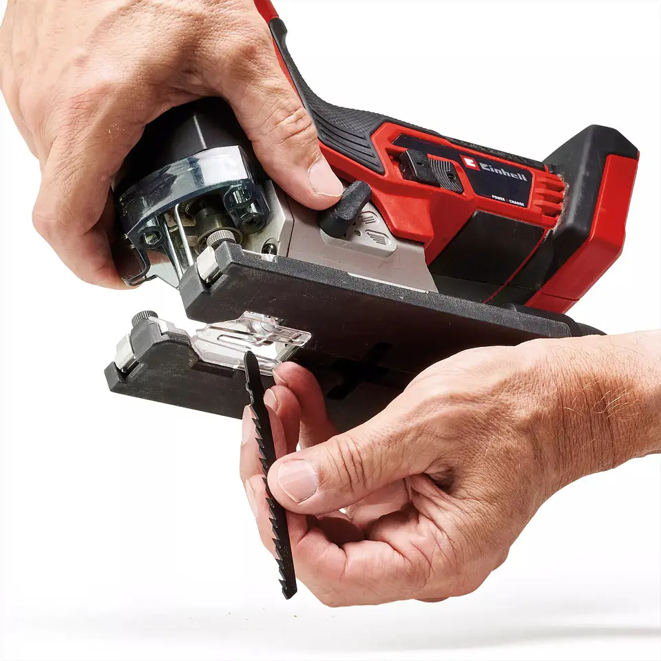 Serra tico-tico sem fio TP-JST 18/135 Li BL - Solo PROFESSIONAL EINHELL  12