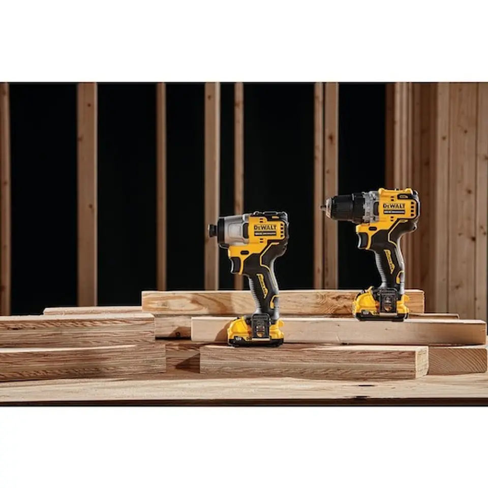 Aparafusadora de Impacto sem escovas 1/4' XR 12V Li-Ion + 2 Baterias 2.0 Ah DCF801D2-QW DEWALT  6