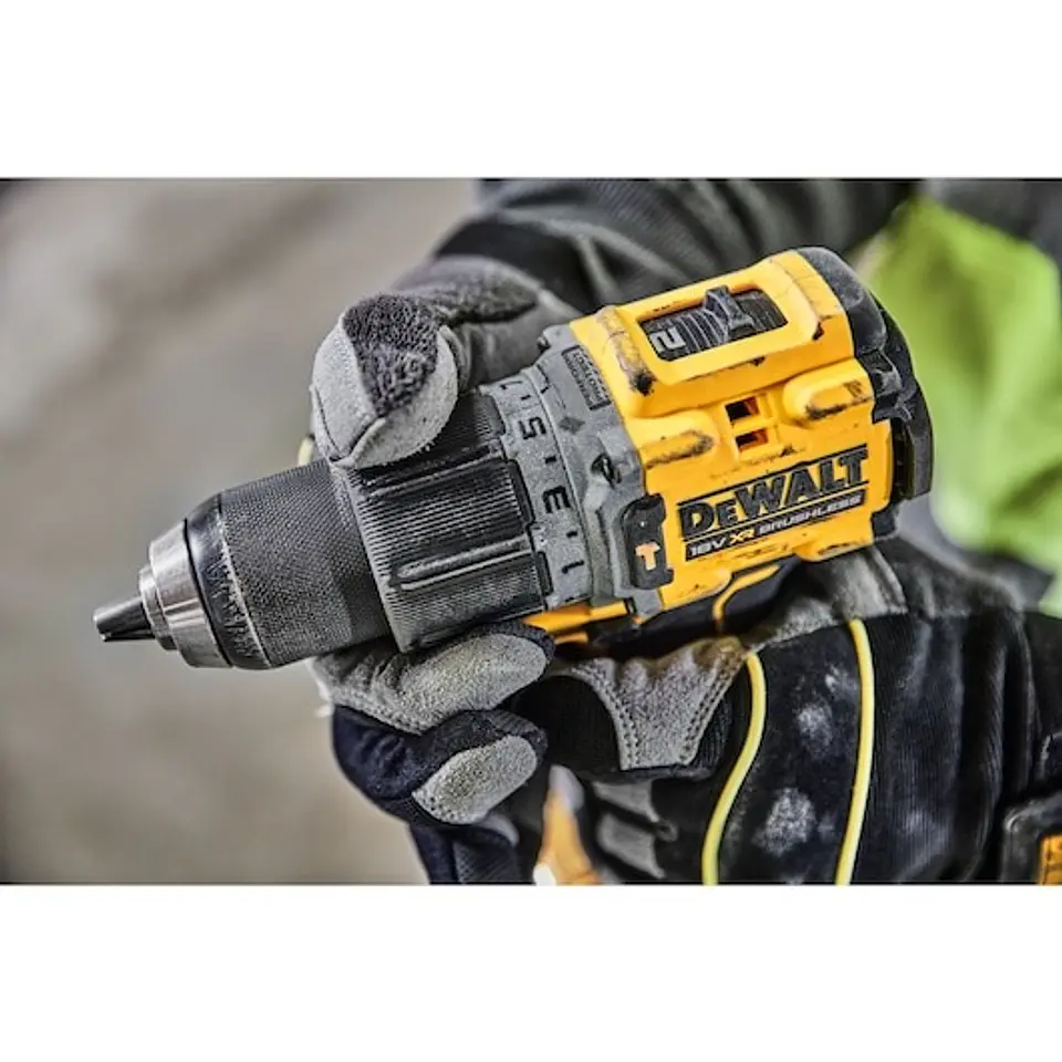 Berbequim Aparafusador Percussão sem escovas XR 18V 13mm 90Nm sem carregador/bateria com mala TSTAK DEWALT  6