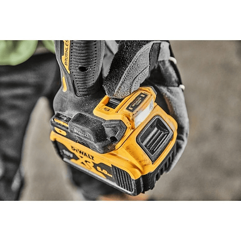 Berbequim/Aparafusador sem Escovas XR 18V - 2 Baterias de 5.0 Ah DEWALT 