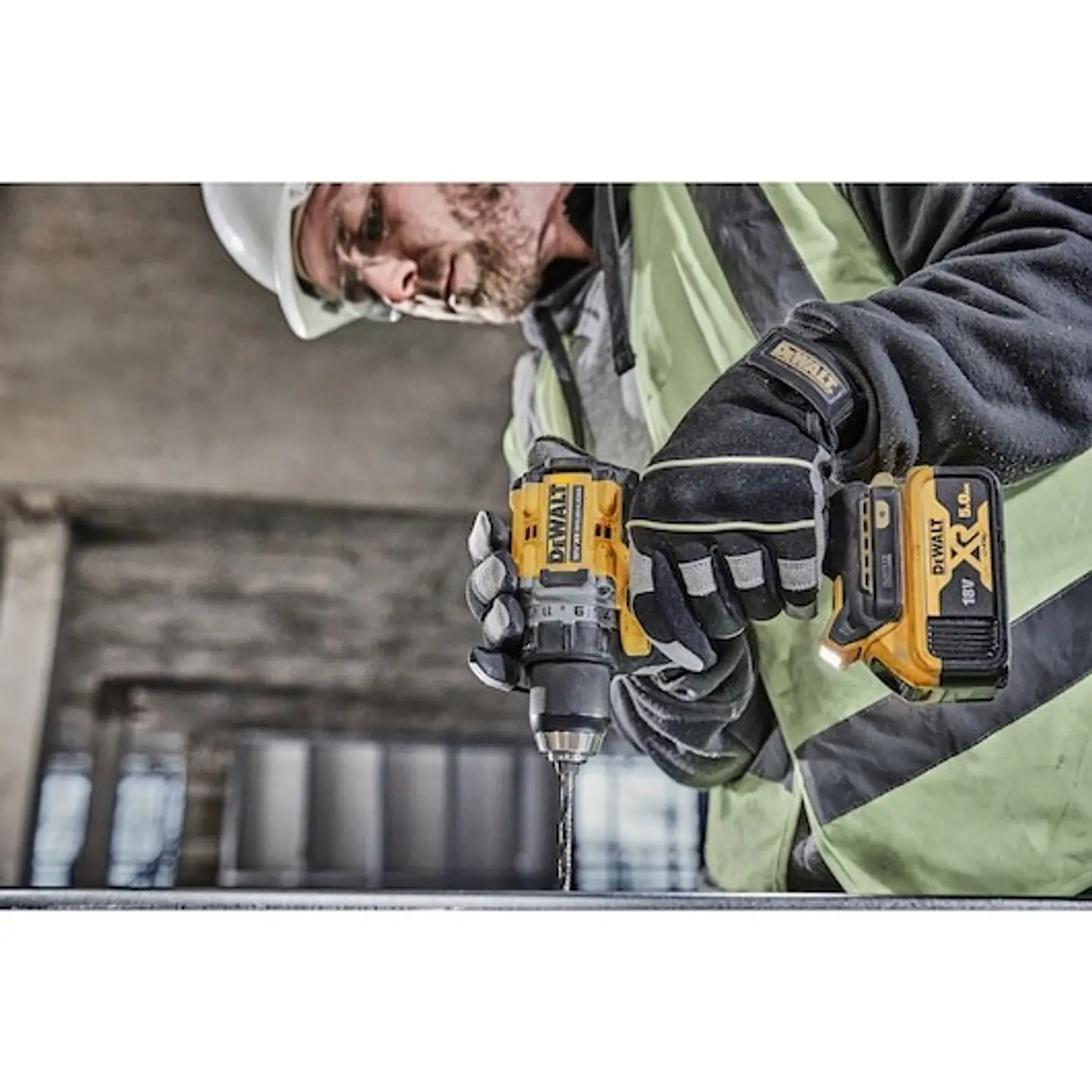 Berbequim/Aparafusador sem Escovas XR 18V - 2 Baterias de 5.0 Ah DEWALT  4