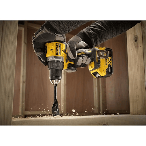 Berbequim Aparafusador sem escovas XR 18V 13mm 74Nm Li-Ion 5Ah com mala TSTAK DEWALT  5