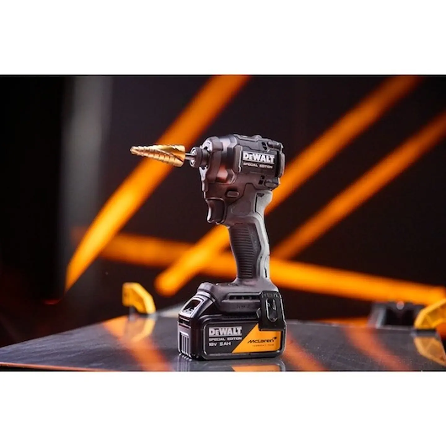 Aparafusadora Impacto McLaren sem escovas XR 18V 1/4