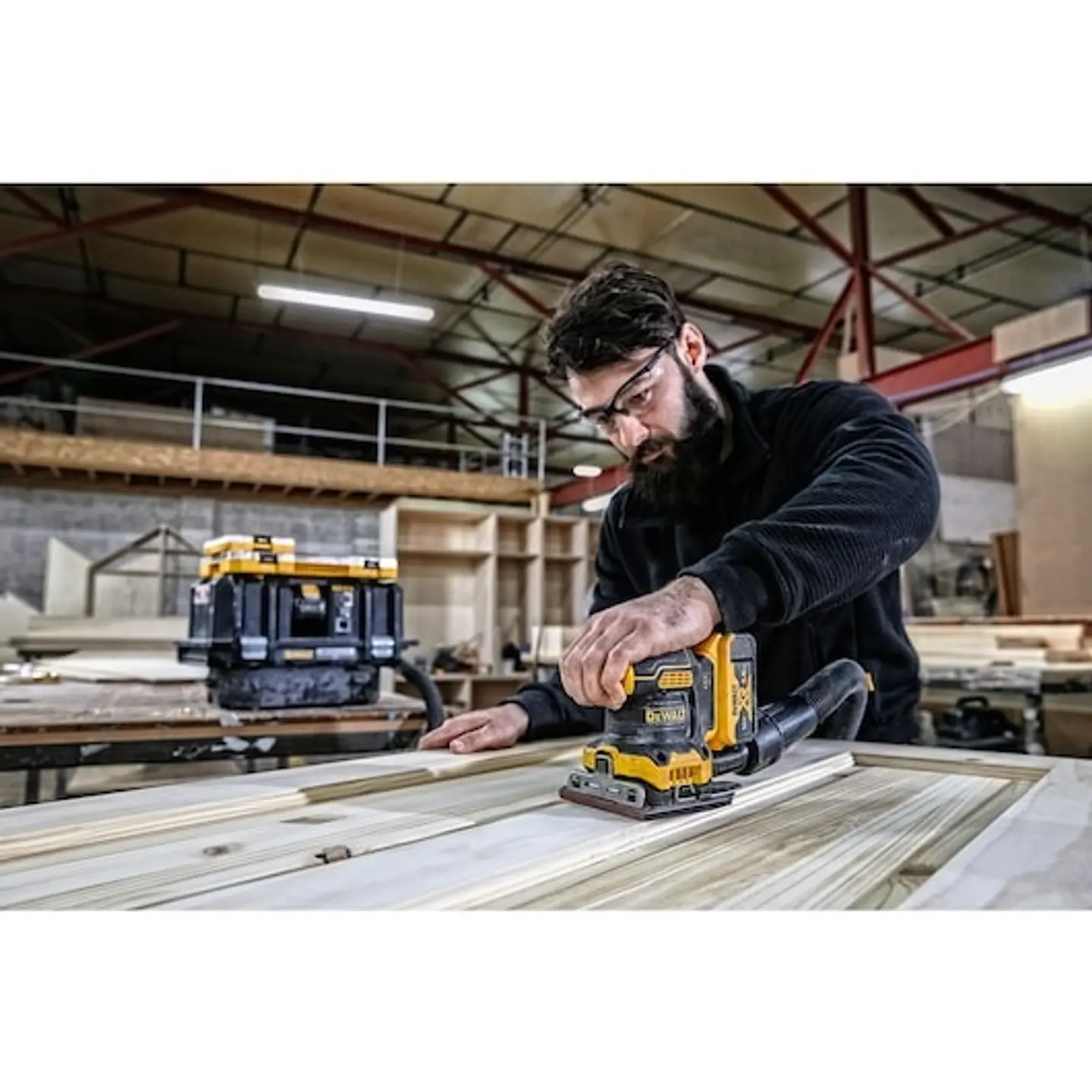 Lixadora Vibratória sem escovas XR 18V Li-Ion 5Ah DEWALT  8