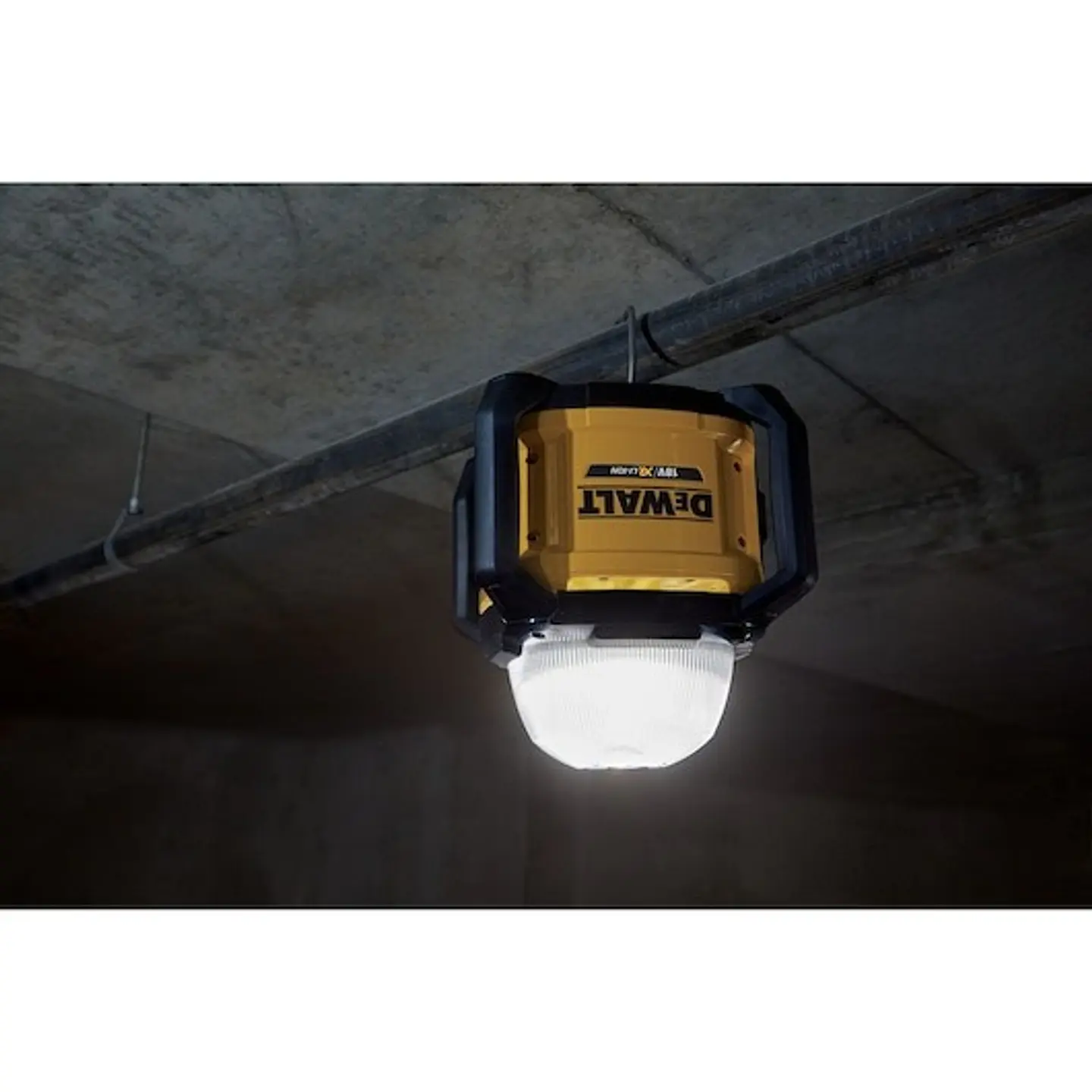 Luz LED de Área XR 18V DEWALT  4