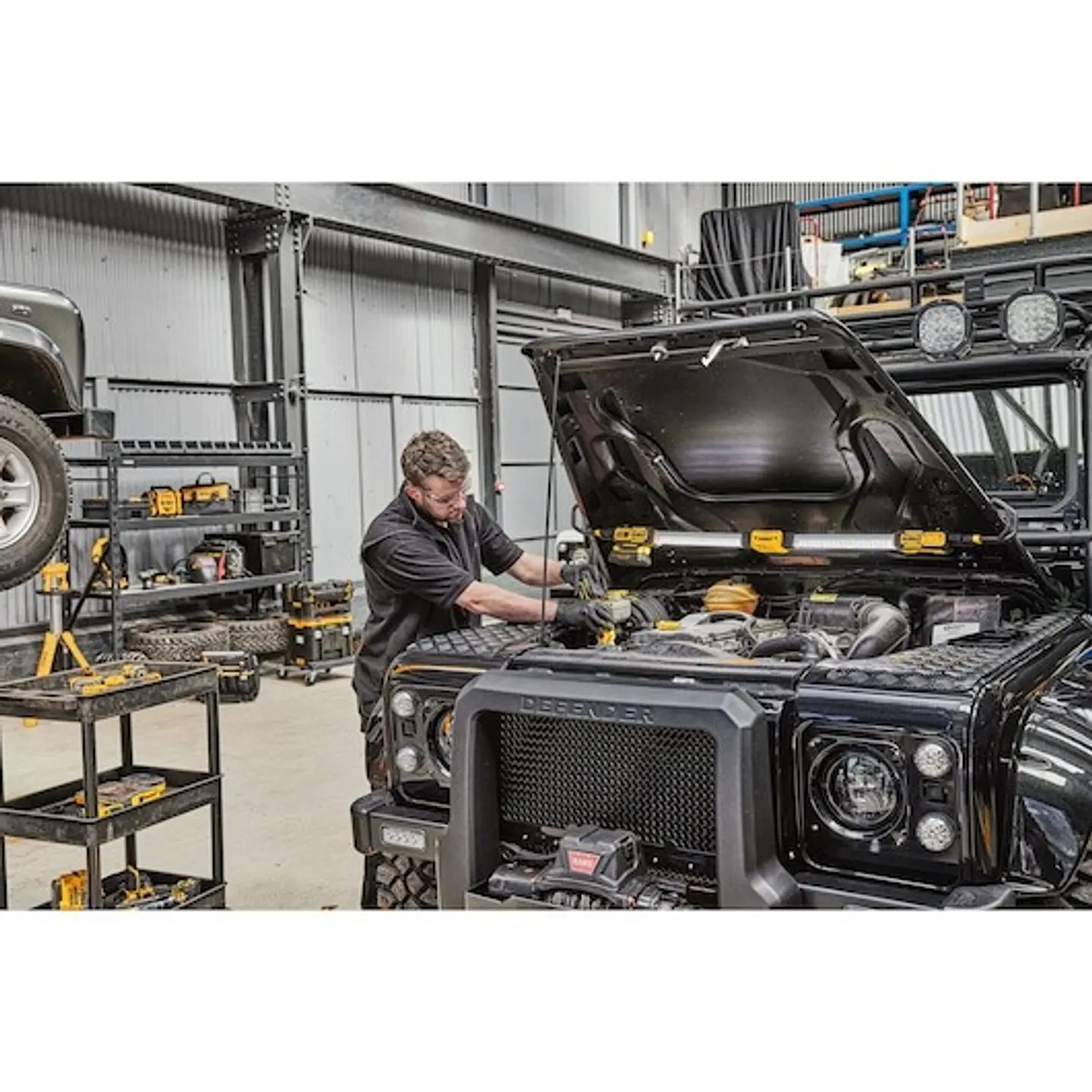 Luz sob o capô XR DEWALT  5