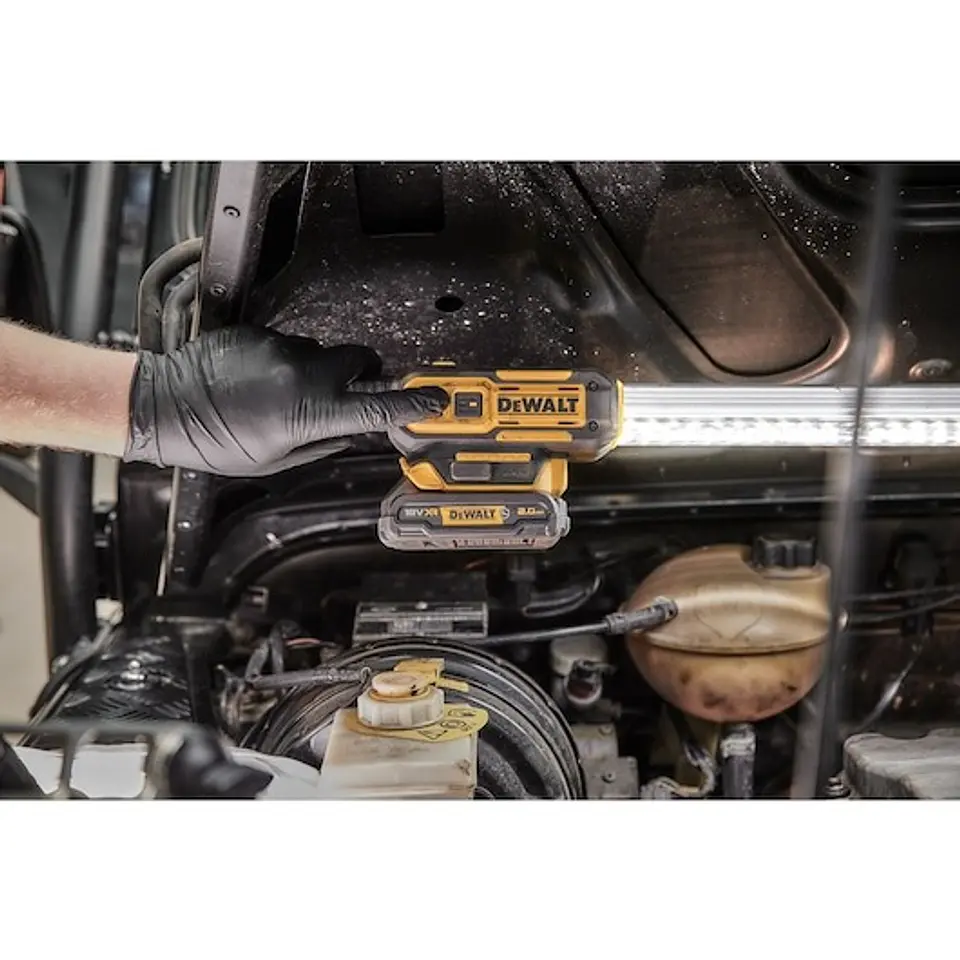 Luz sob o capô XR DEWALT  6