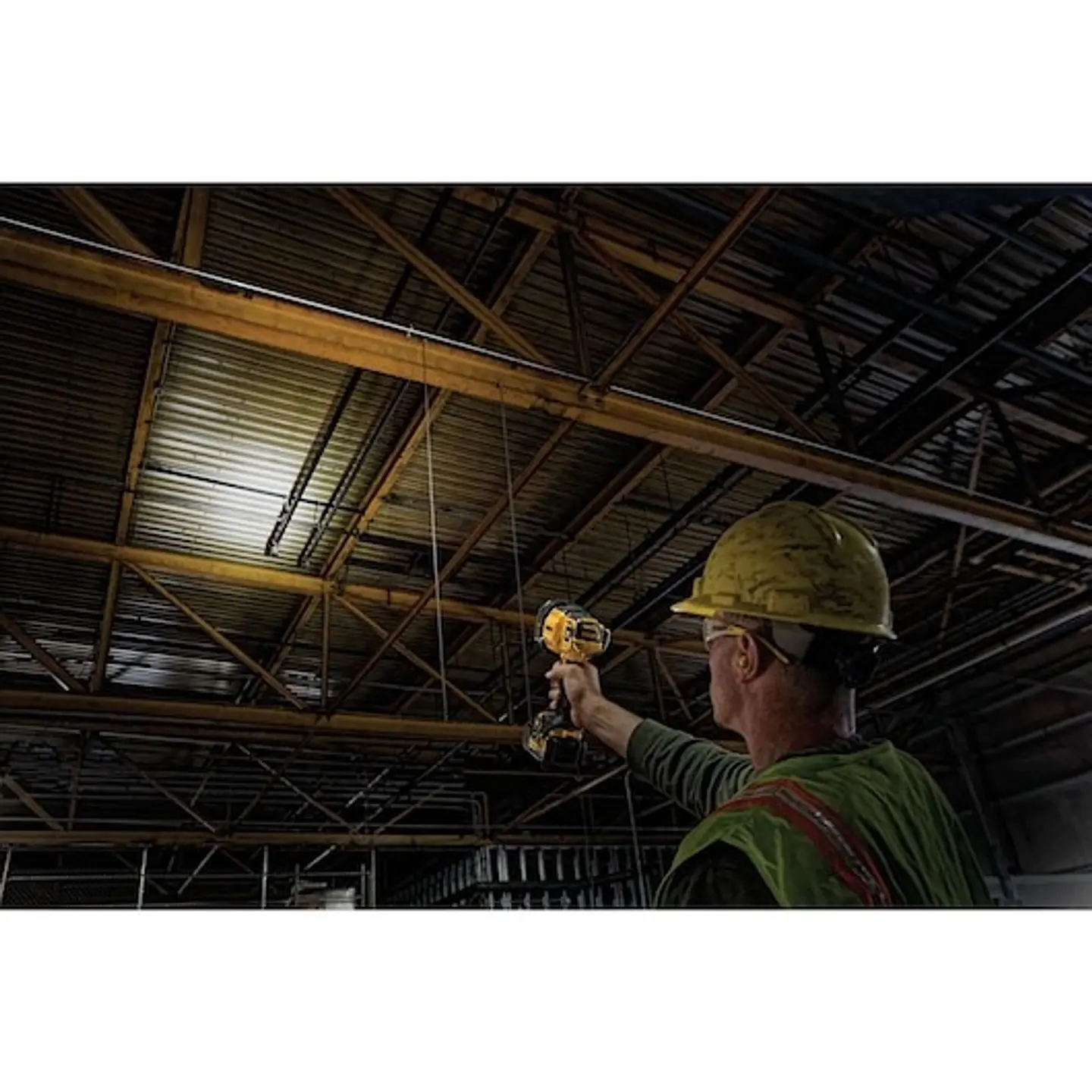 Luz LED de Farol XR 18V sem carregador/bateria DEWALT  3