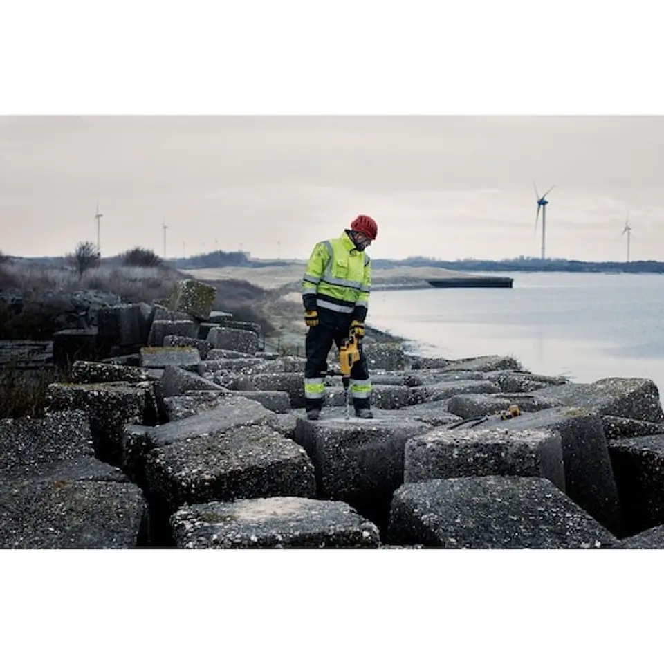 Martelo PERFURADOR SDS-Max Eletropneumático sem escovas XR FLEXVOLT 54V  5kg 6,1J 3 Modos sem carregador/bateria com mala DEWALT  5