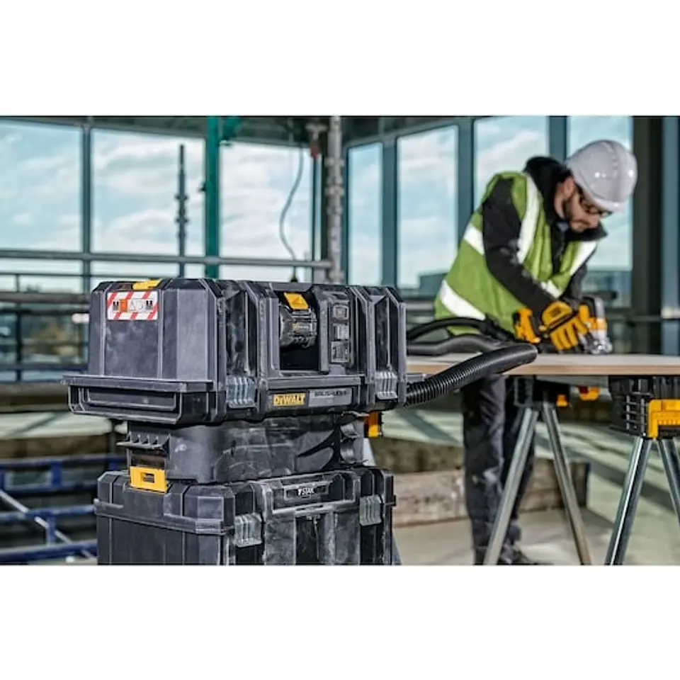 Aspirador sólidos e líquidos XR FLEXVOLT 54V Classe M DEWALT 12