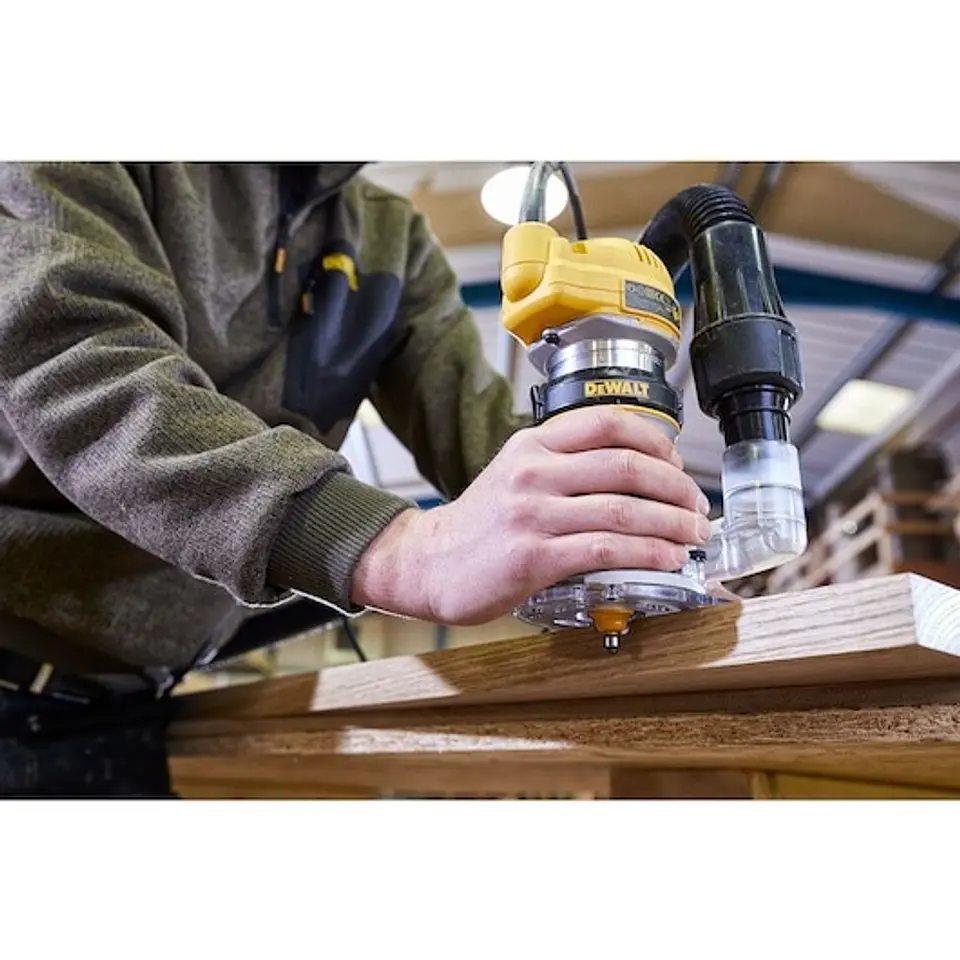 Tupia 900W (6-8mm) - Eletrónica DEWALT  5