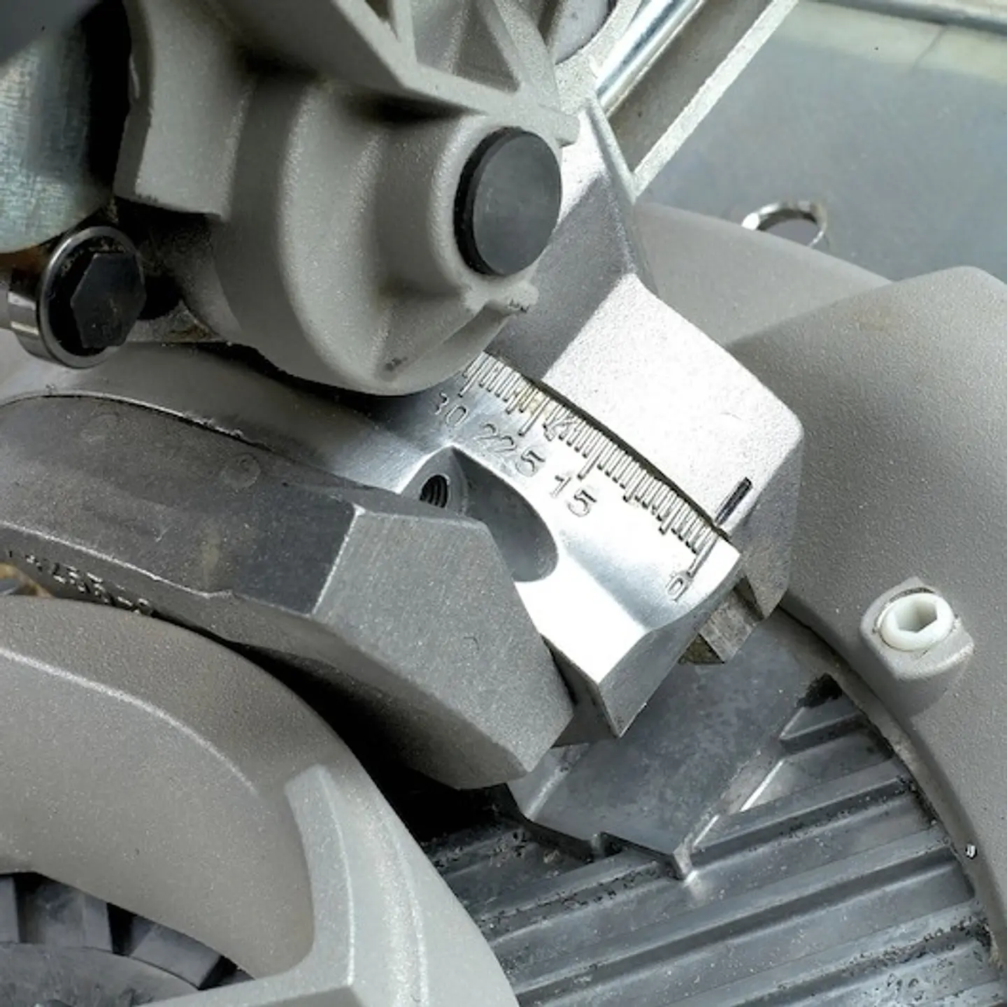 Serra Combinada 2.000W - Ø250 mm - 2.850 rpm DEWALT  5