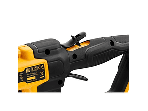 Aparador de sebes de vara XR 18V 55cm 25mm com 1 bateria de iões de lítio de 5Ah DEWALT 