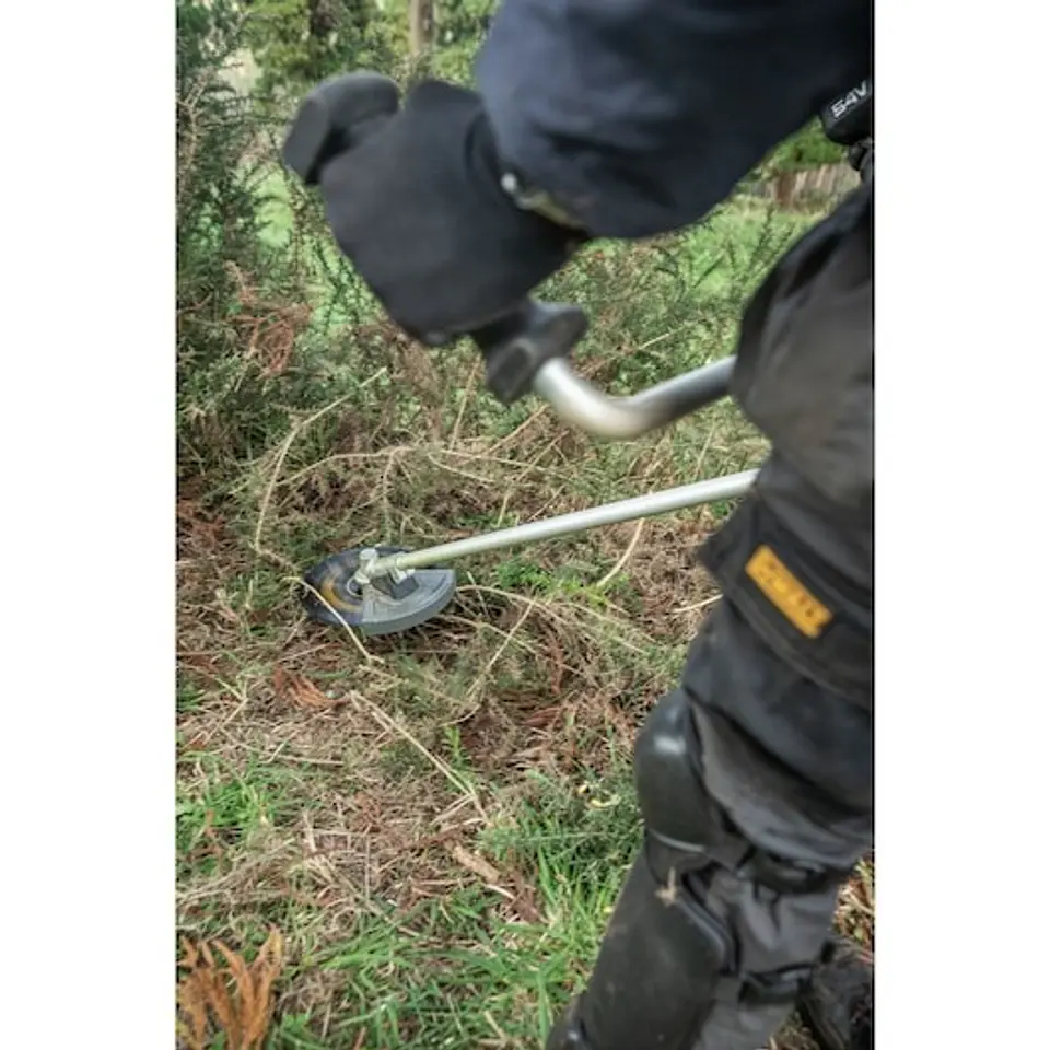 Roçadora Florestal sem escovas XR FLEXVOLT 54V 25cm sem carregador/bateria DEWALT  4