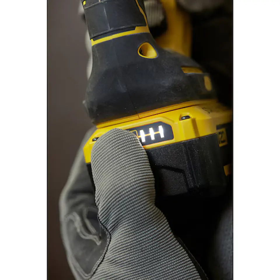 MARTELO PERFURADOR SDS-PLUS V20 LI-ION 18V BRUSHLESS COM 2 BATERIAS 4Ah, CARREGADOR 2A E MALA TSTAK STANLEY  8