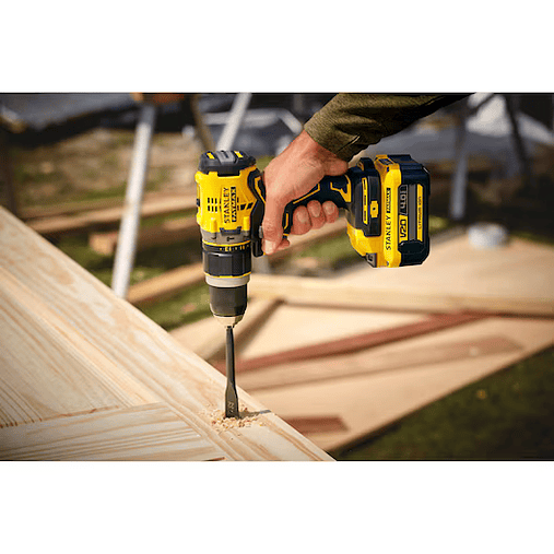 BERBEQUIM COM PERCUSSÃO BRUSHLESS V20 LI-ION 18V COM 2 BATERIAS 4AH, CARREGADOR 2A E MALA STANLEY  5