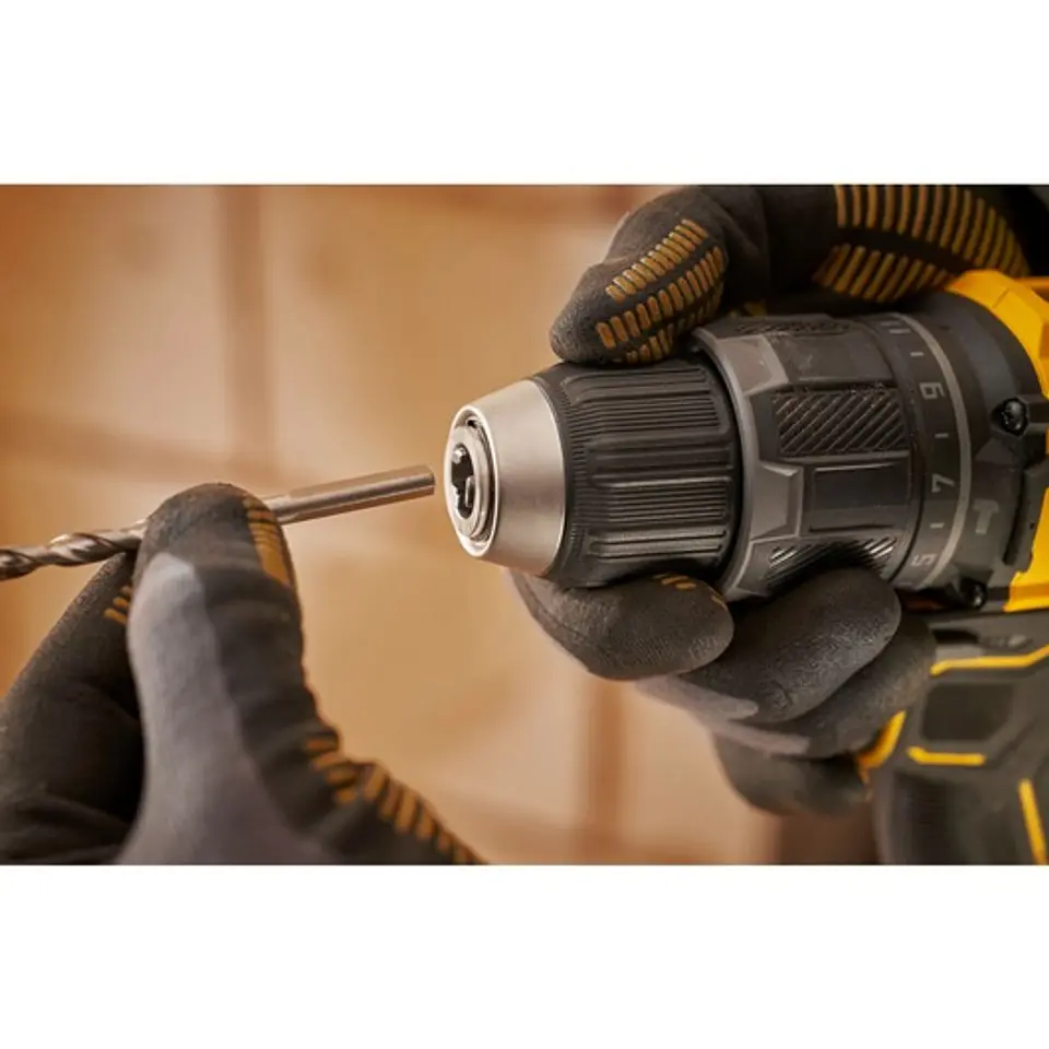 Berbequim com Percussão BRUSHLESS V20 Li-Ion 18V 60Nm sem carregador/bateria STANLEY  10