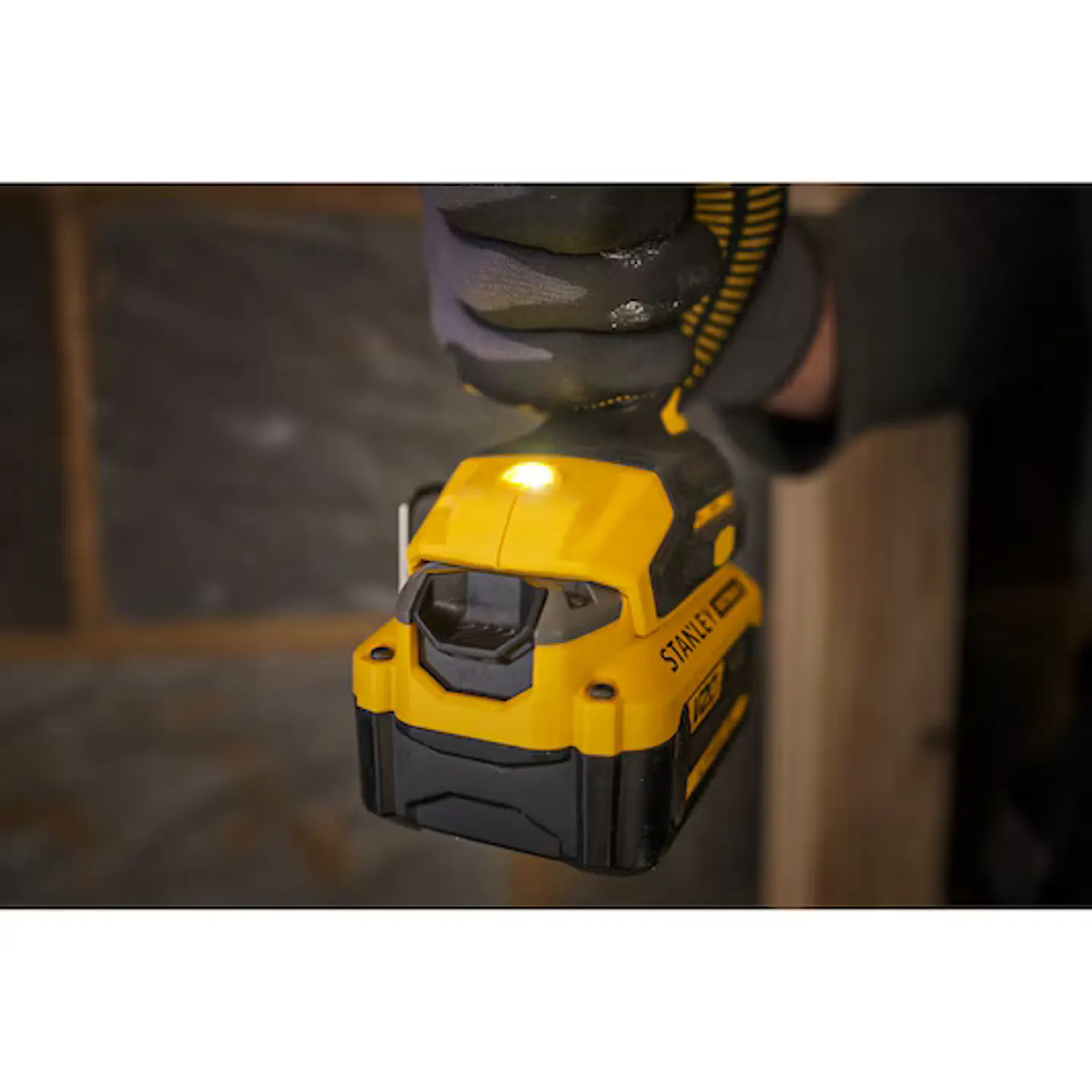 Aparafusador de Impacto BRUSHLESS V20 Li-Ion 18V 170Nm. Sem carregador/bateria STANLEY  5