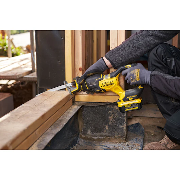 Serra Sabre BRUSHLESS V20 Li-Ion 18V sem carregador/bateria STANLEY  12