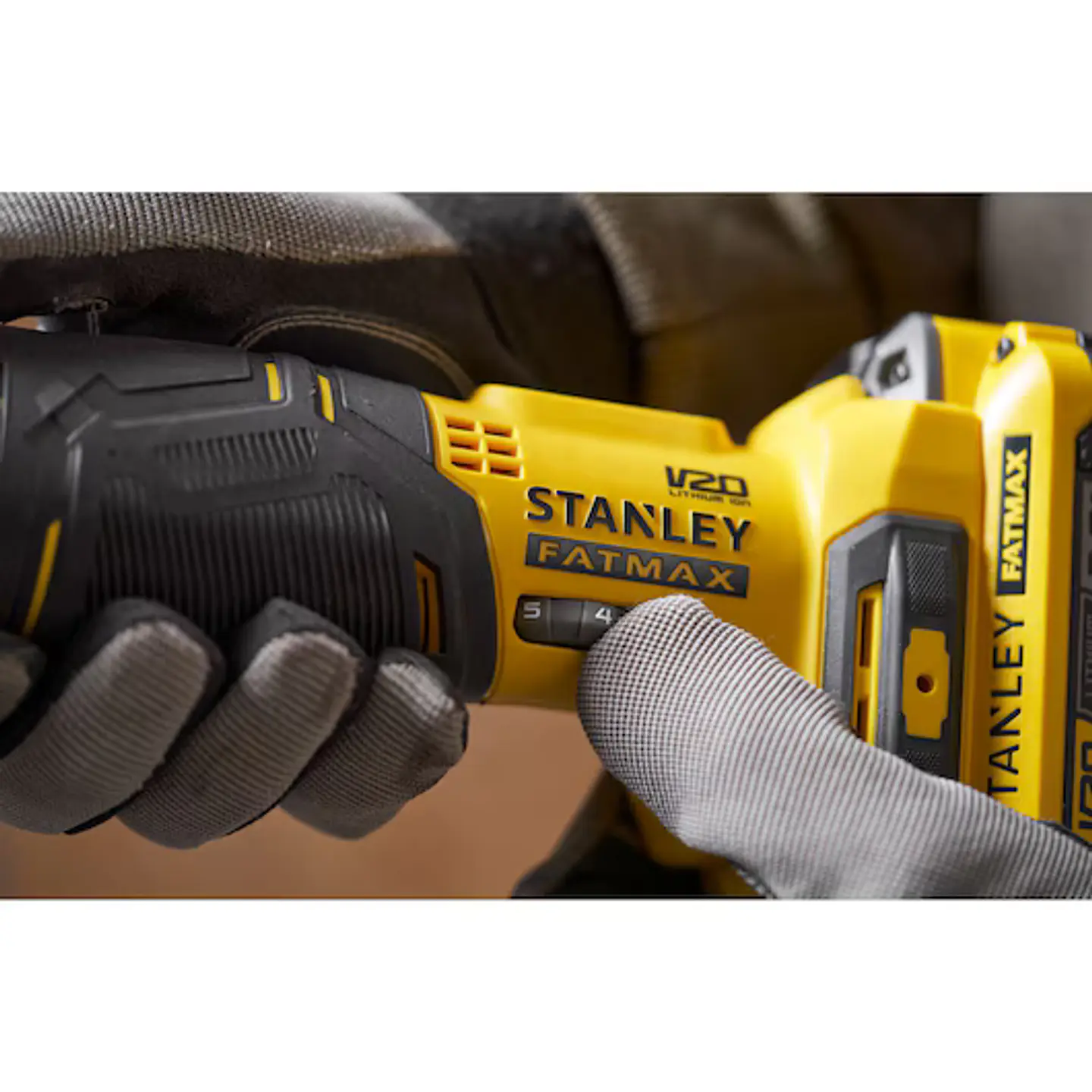 Multiferramenta Oscilante Brushless V20 sem bateria/carregador STANLEY  8