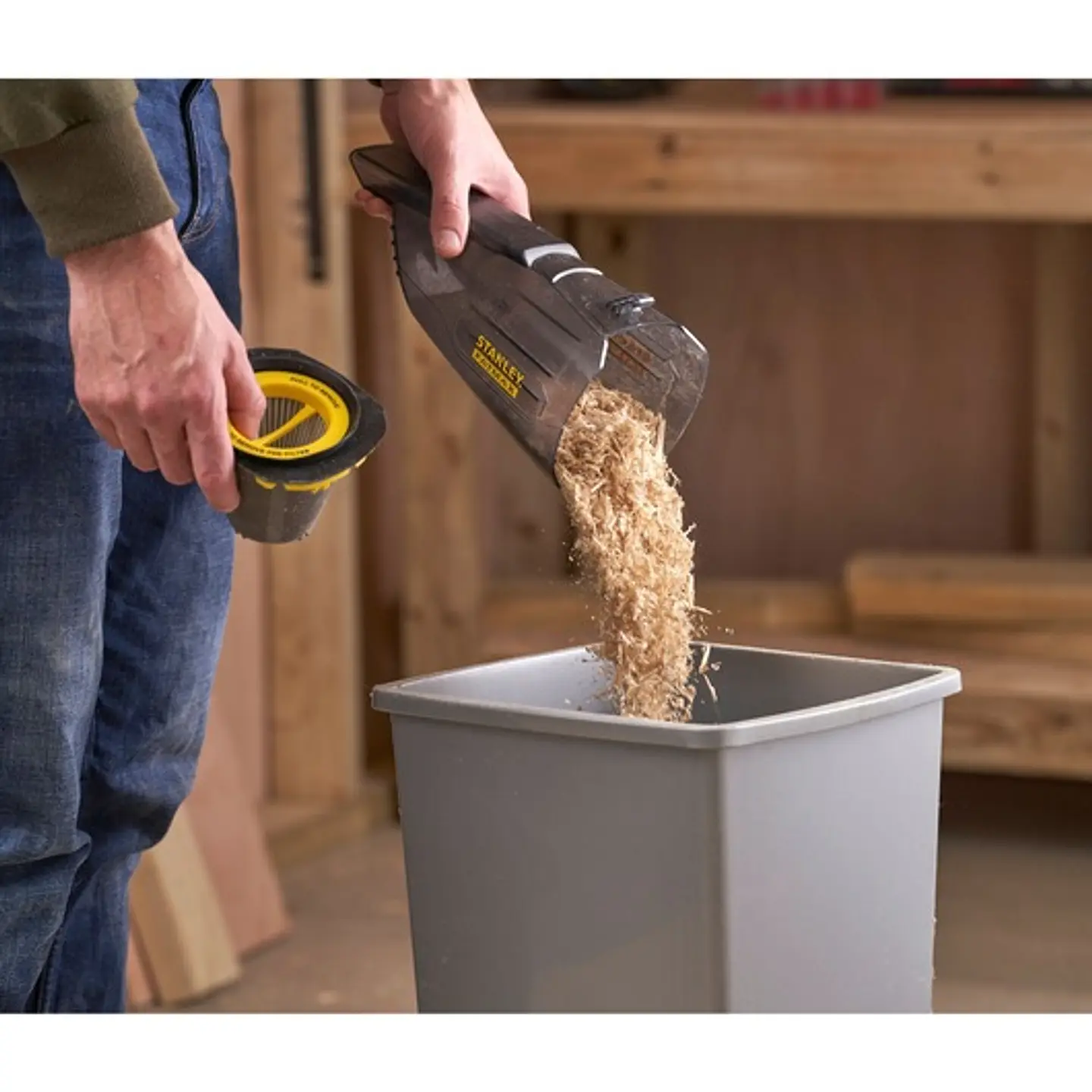 Aspirador de Sólidos V20 Li-Ion 18V 2em1. Sem carregador/bateria STANLEY  8