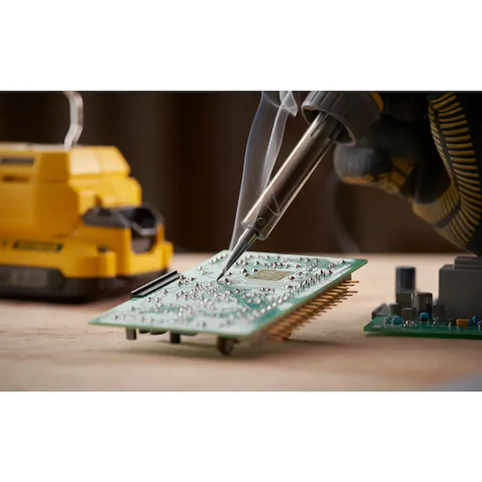 Soldador V20 Li-Ion 18V SEM BATERIA/CARREGADOR STANLEY  7