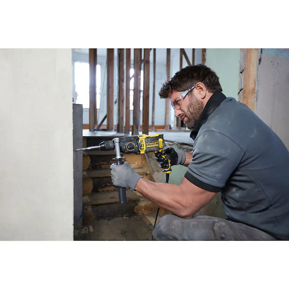 BERBEQUIM COM PERCUSSÃO 1.100W 2 VELOCIDADES STANLEY  4