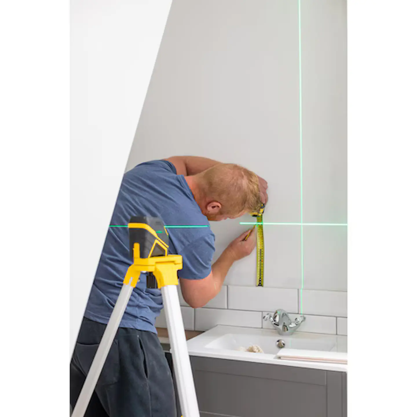 Nível laser de linhas verdes em cruz Pilhas alcalinas FATMAX® STANLEY®  11