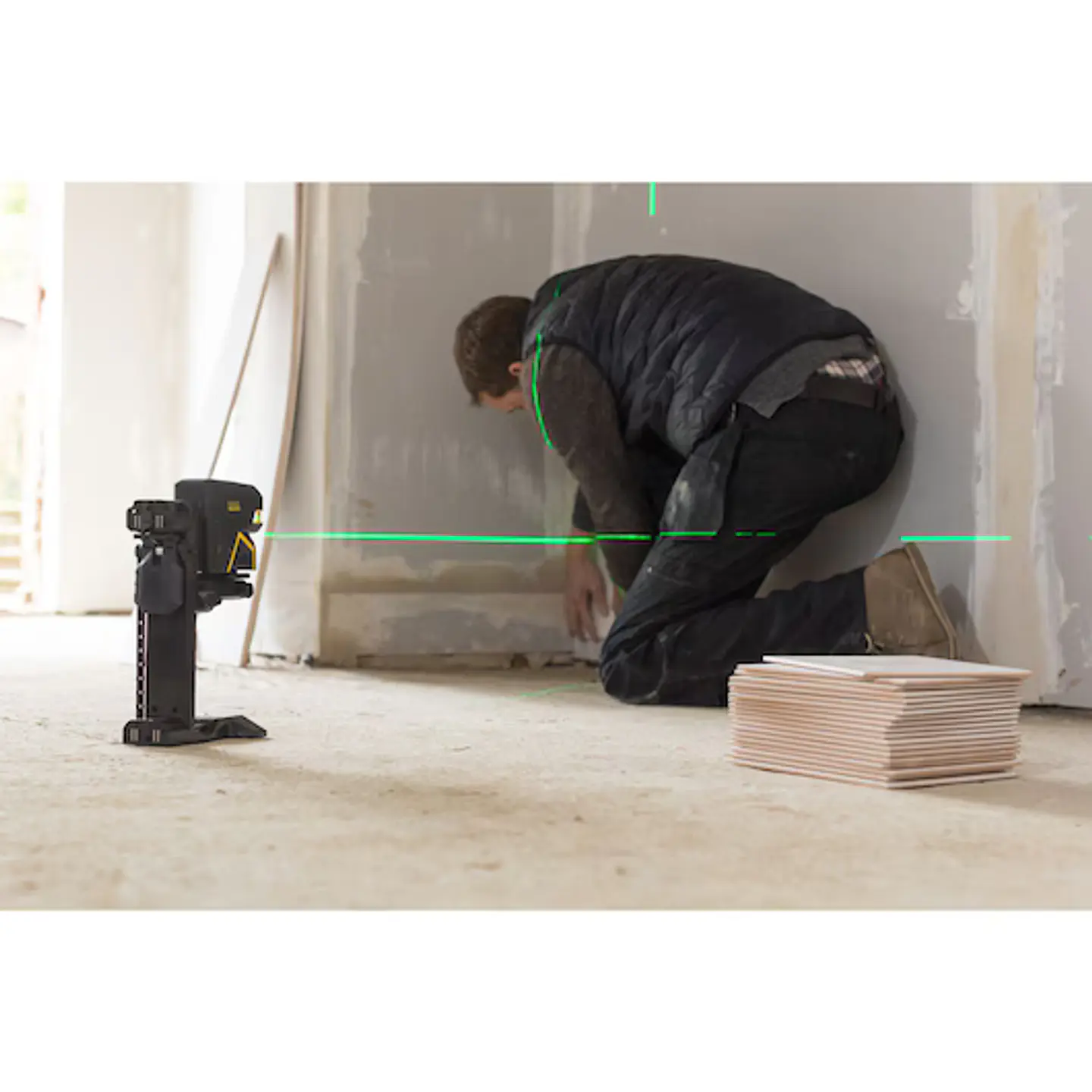 Nível laser de linhas verdes em cruz e 5 pontos Bateria de lítio FATMAX® STANLEY® 4