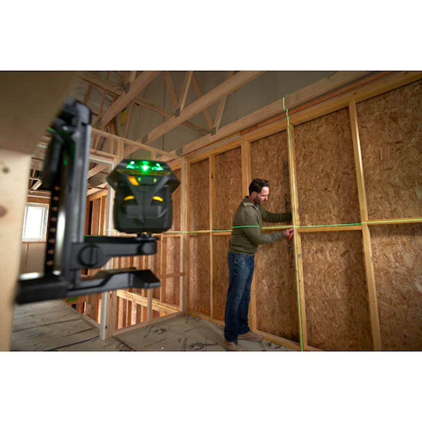 Nível laser autonivelante verde de 3 linhas 360° STANLEY® FATMAX® X3G  12