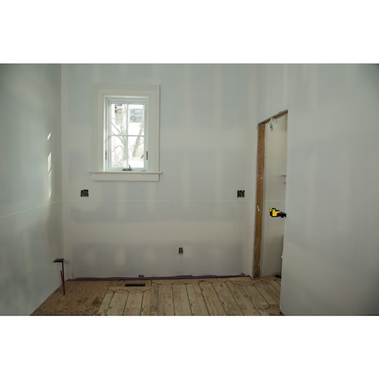 Nível laser VERDE de linhas 360° e linha vertical STANLEY 7