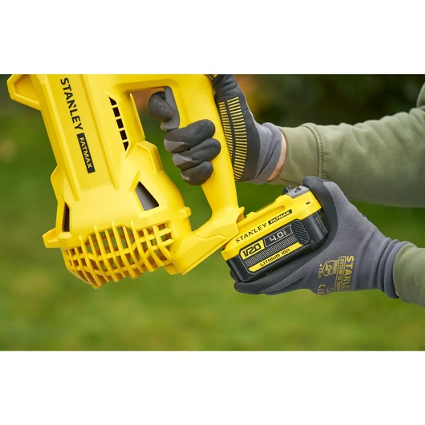 Soprador para superfícies duras V20 Li-Ion 18V com uma bateria de 4Ah STANLEY  10