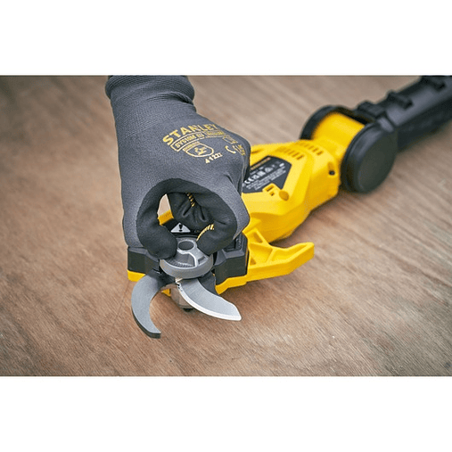 Tesoura de podar telescópica V20 Li-Ion 18V com uma bateria de 2Ah STANLEY  10