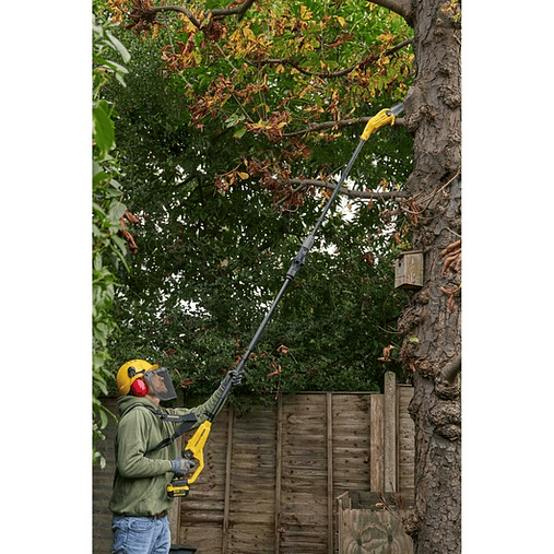 Eletrosserra telescópica sem escovas V20 Li-Ion 18V 20cm com uma bateria 4h STANLEY  10