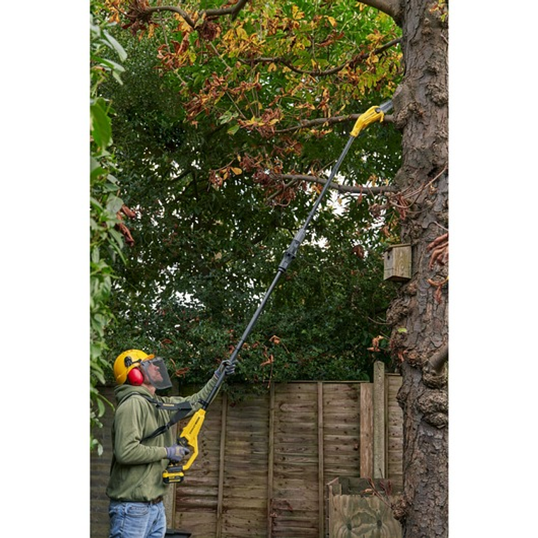 Eletrosserra telescópica sem escovas V20 Li-Ion 18V 20cm com uma bateria 4h STANLEY  10