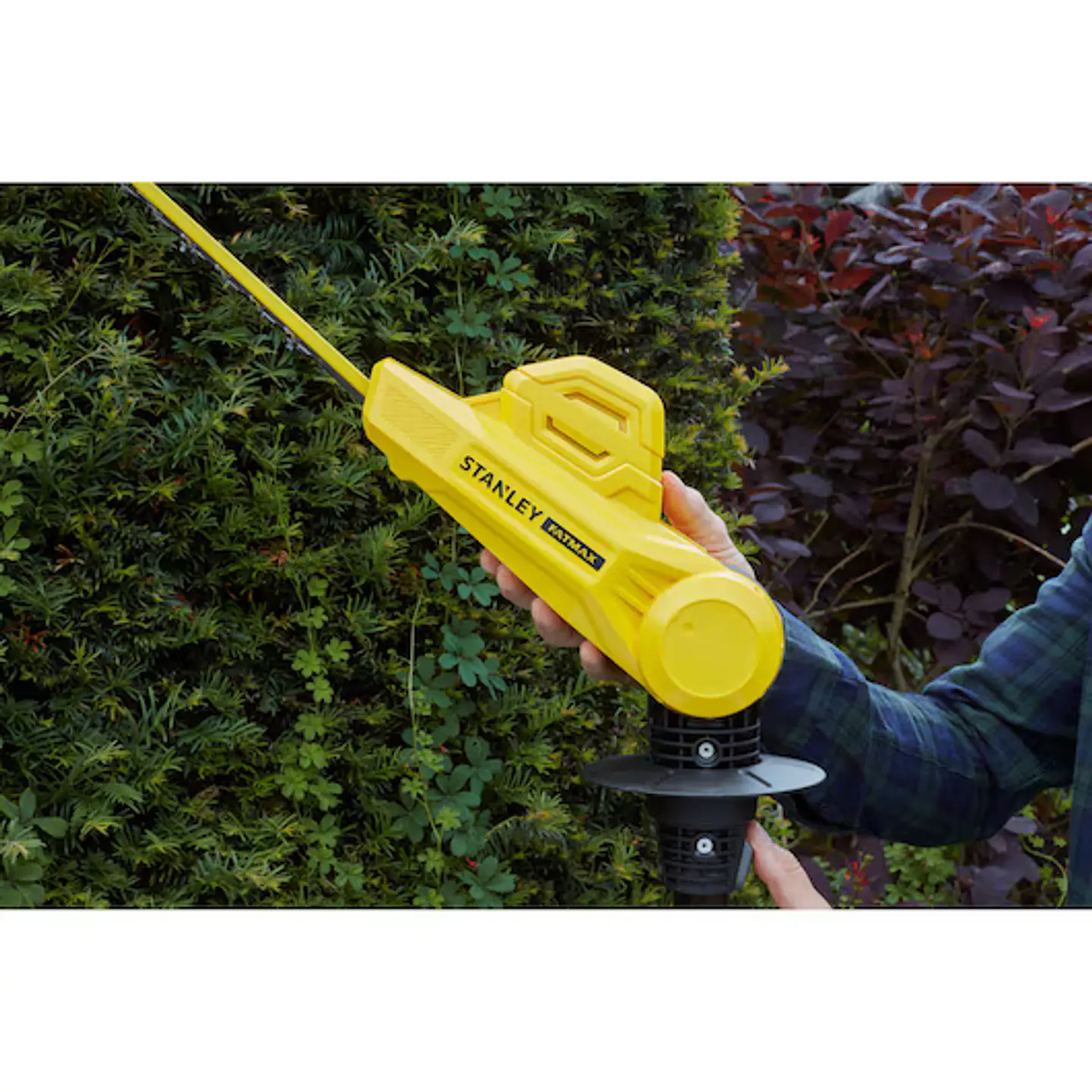 Corta-sebes telescópico V20 Li-Ion 18V com uma bateria 4h 45cm STANLEY  6