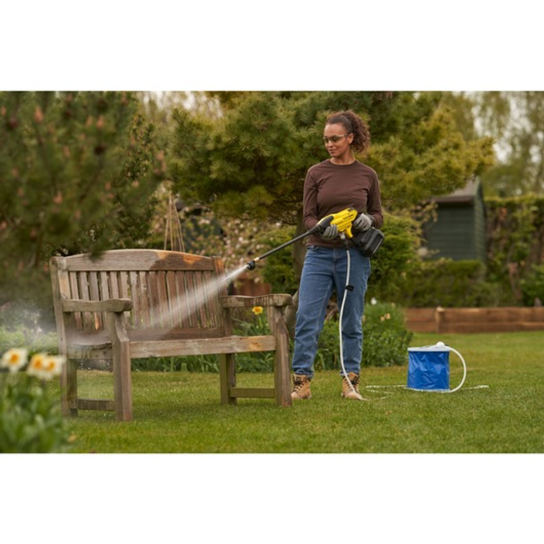 Lavadora de alta pressão V20 Li-Ion 18V sem carregador/bateria STANLEY  6