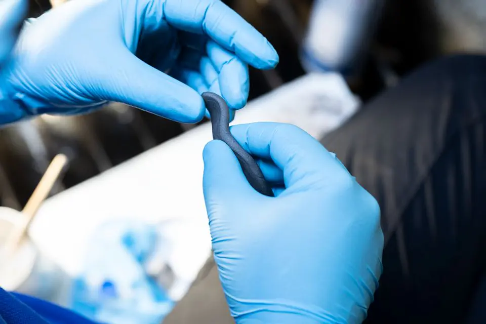 Massa Reparadora para Aço Inoxidavél 57 Gr. WEICON 3
