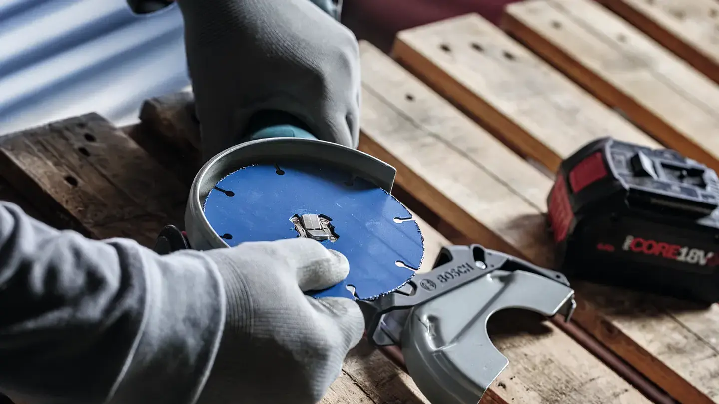 Disco abrasivo de Ø125mm carboneto EXPERT Multi Material BOSCH 9