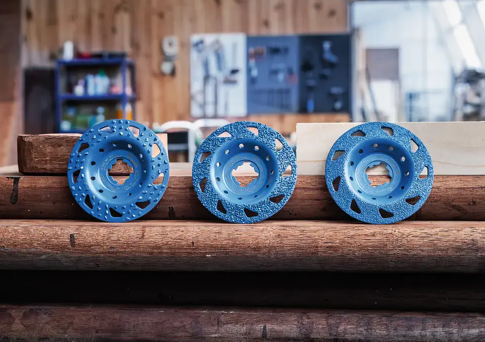 Cabeça de rebarbadora Ø115mm em carboneto EXPERT Multi Material BOSCH 7