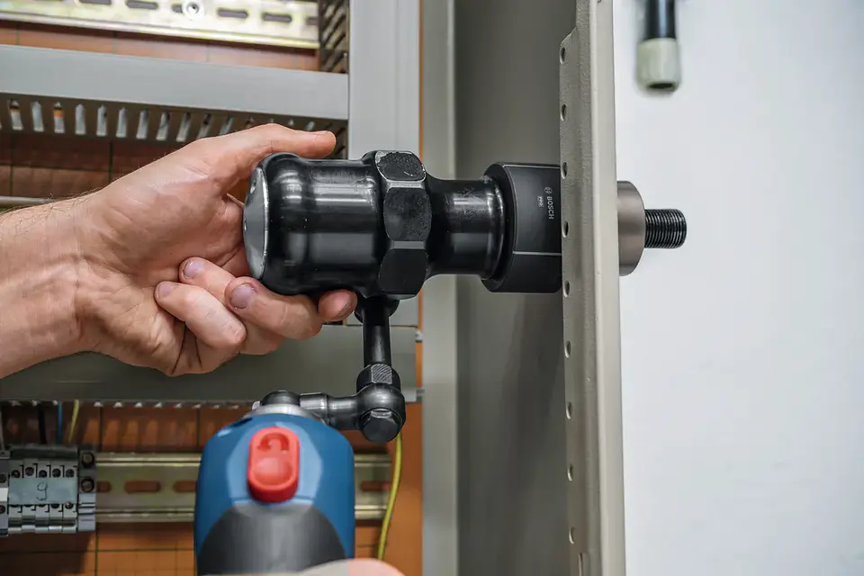 Matriz de perfuração PRO M25 BOSCH 4