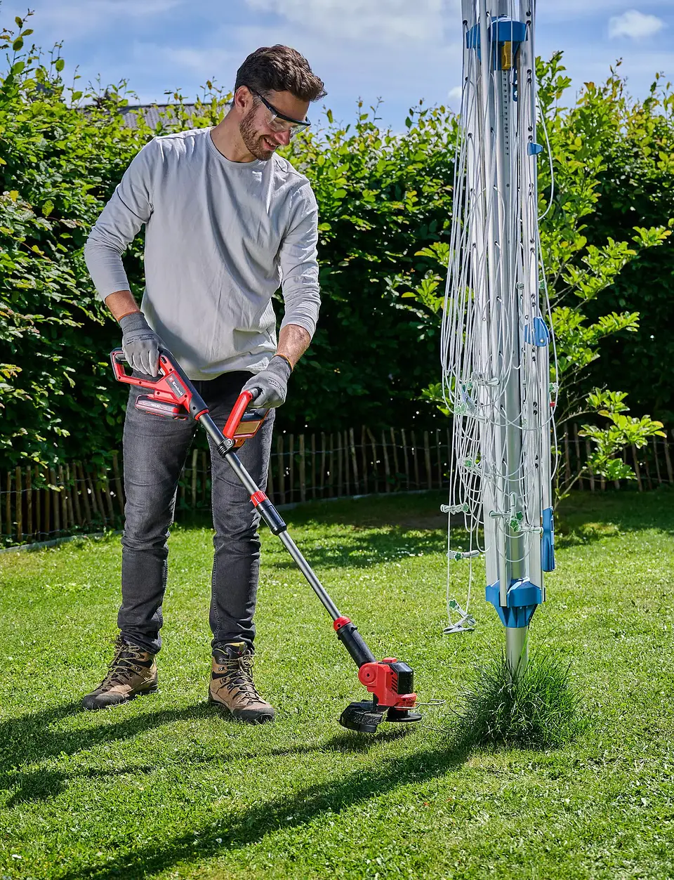 Aparador de relva sem fio GE-CT 18/25 Li-Solo EXPERT + 1 Bateria 18V 4.0Ah + Carregador EINHELL 9