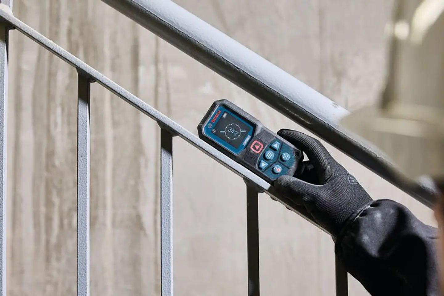 Medidor de distâncias laser GLM80-35C e acessórios BOSCH 8