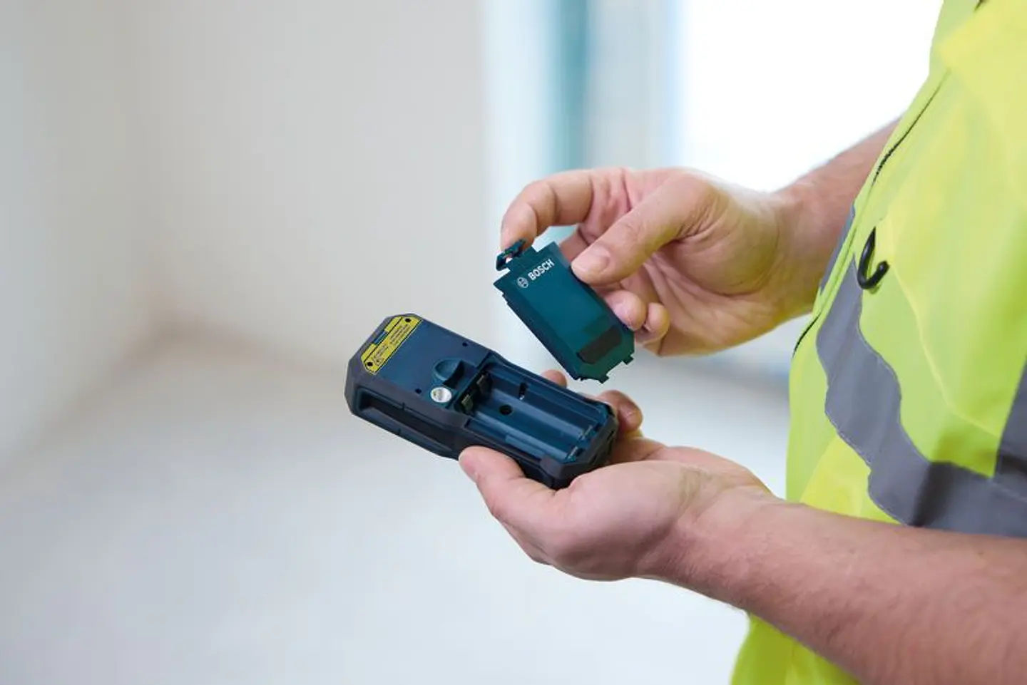 Medidor de distâncias laser GLM100-36CG BOSCH 8