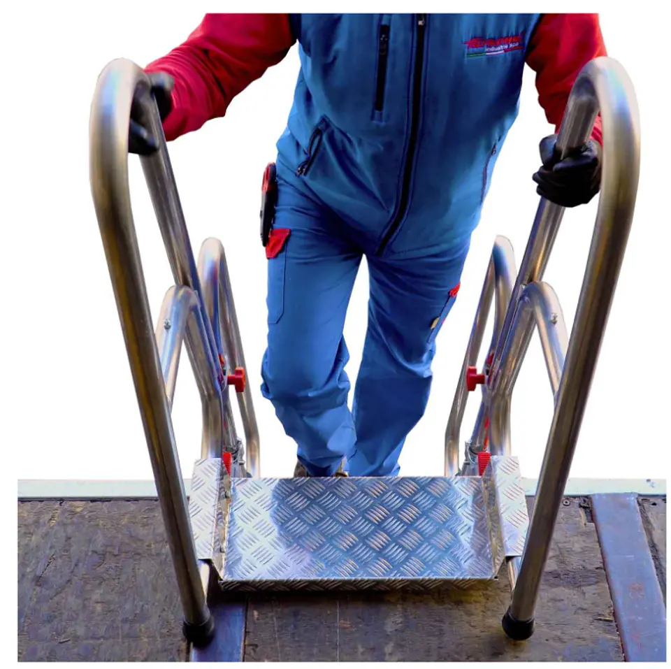 Escada Dobrável para Camião com Altura Ajustável SCRT FARAONE 4