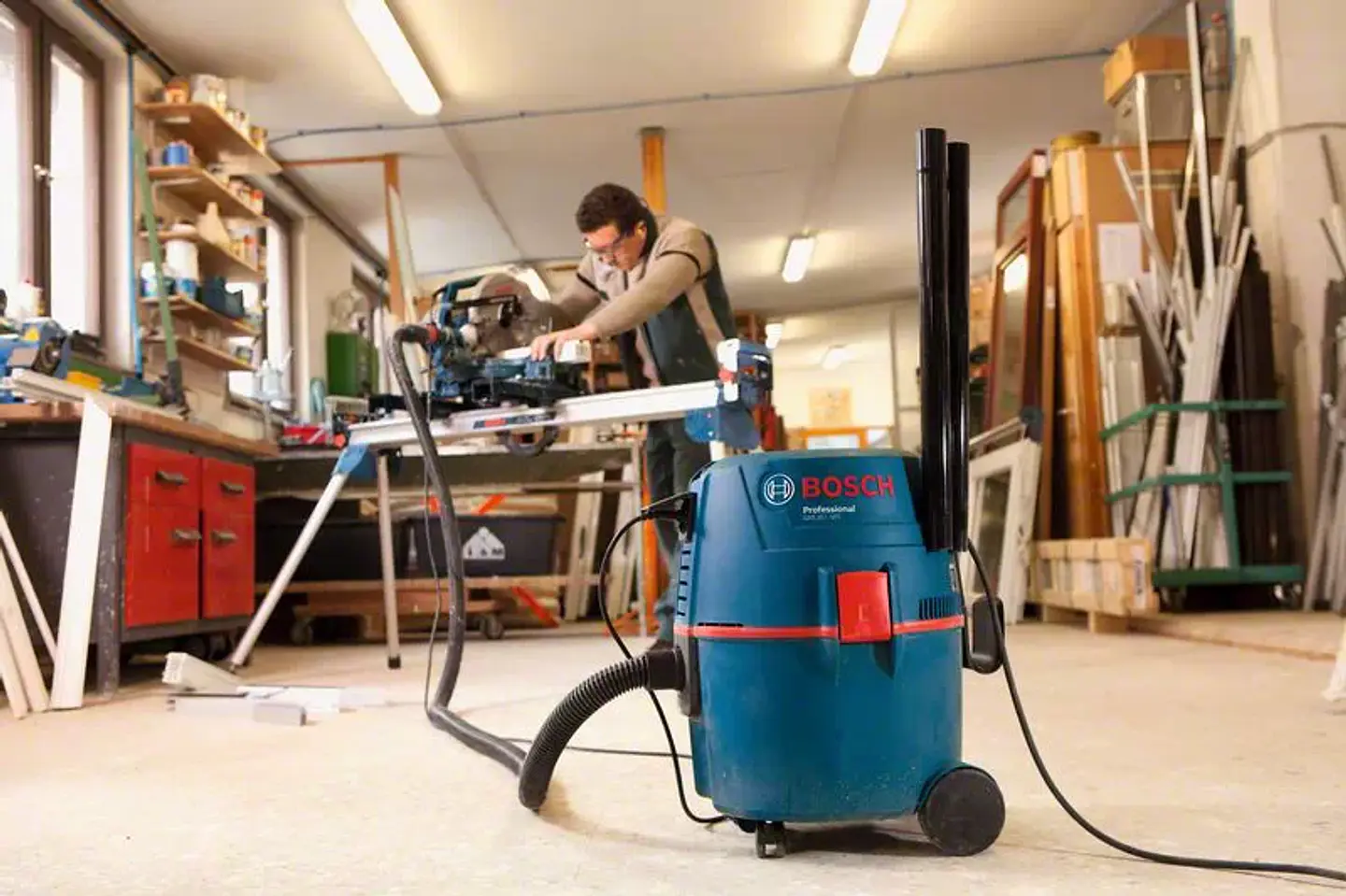 Aspirador universal GAS 20 L SFC BOSCH 6