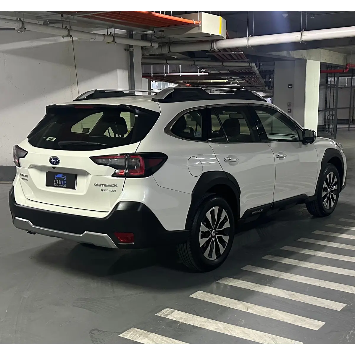 Subaru Outback Touring 4X4 Awd Cvt2.5I — foto 12 de 40