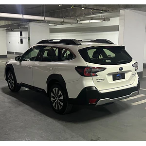 Subaru Outback Touring 4X4 Awd Cvt2.5I — foto 38 de 40