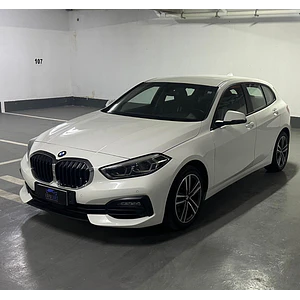 BMW 118I Hatchback — foto 36 de 40