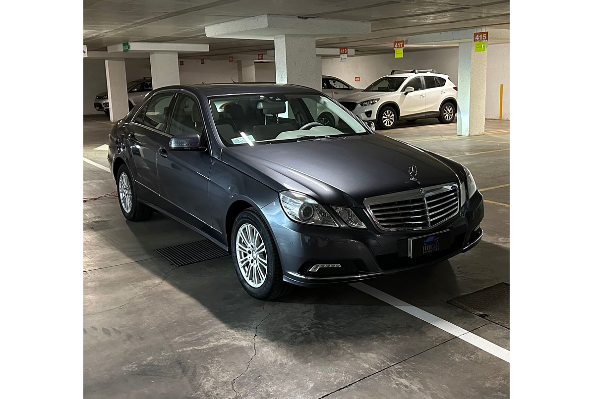 MERCEDES BENZ E350 3.5 2011